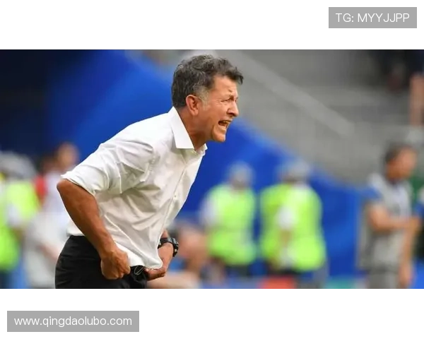 墨西哥足球队守门员英雄:从绿茵场上的英勇防守到国家队的顶梁柱 墨西哥足球队守门员英雄:从绿茵场上的英勇防守到国家队的顶梁柱